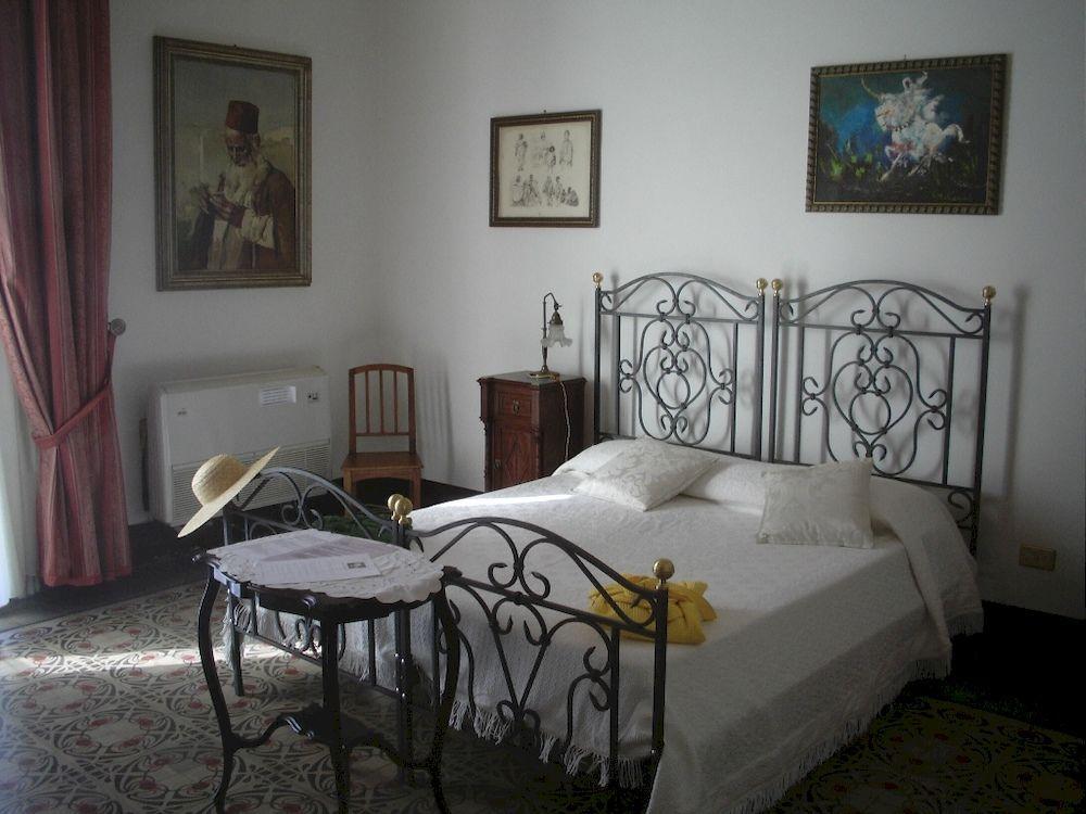 B&B Di Charme Camelie Palazzo Nicotra Riposto Exterior foto
